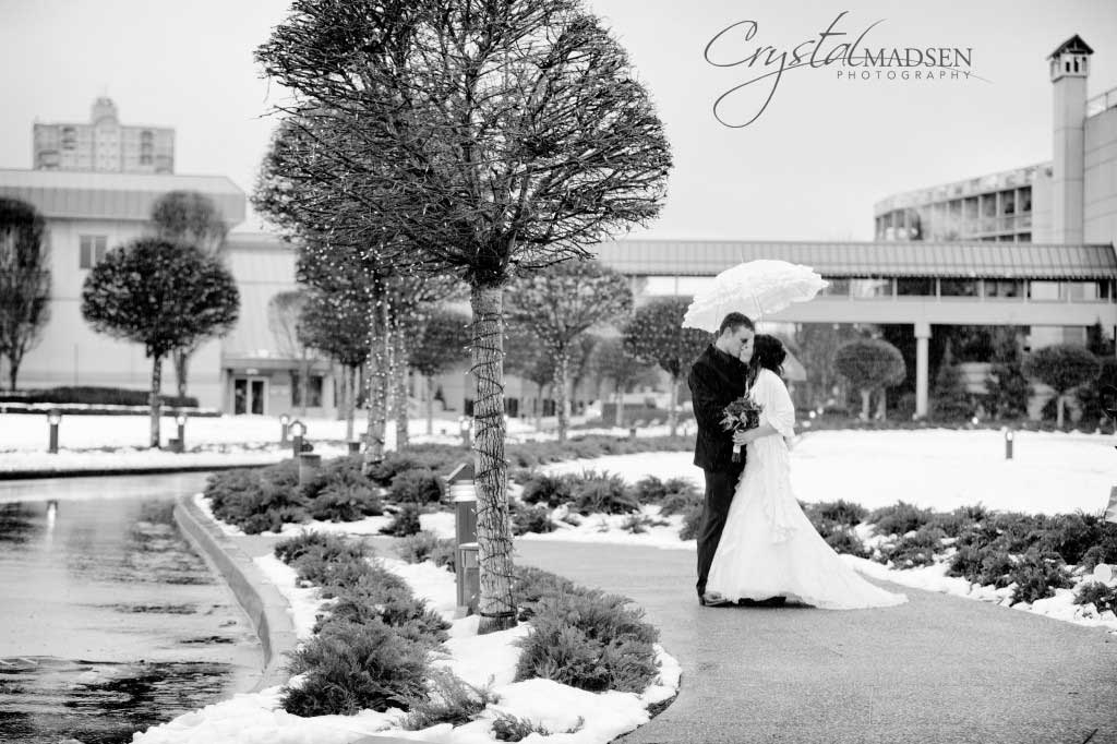 Winter Coeur d'Alene Weddings